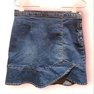 No Boundaries Denim Tulip Skirt 7Jr EUC